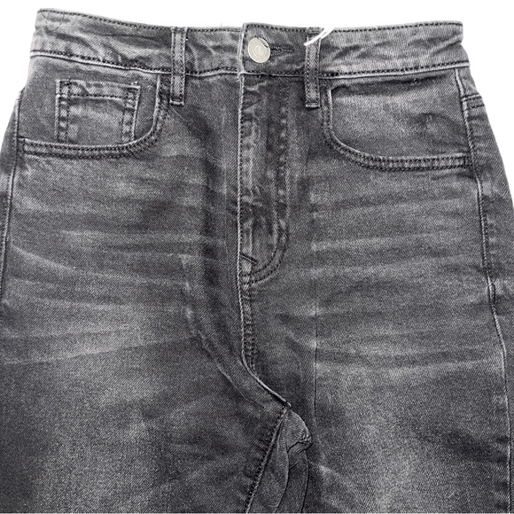 SOLD MERCARI *HP* Stradivarius STR Washed Black Slim Mom Jeans - Picture 4 of 12